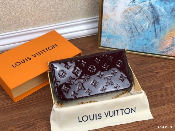 LOUIS VUITTON POCHETTE FÉLICIE 0805
